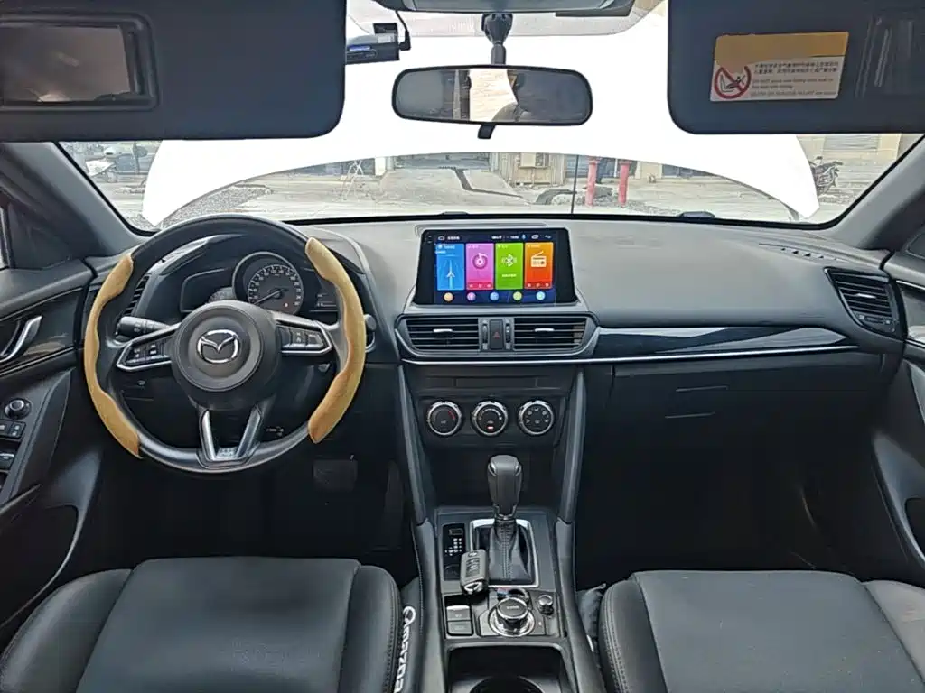 Mazda CX-4 2021 — фото 10