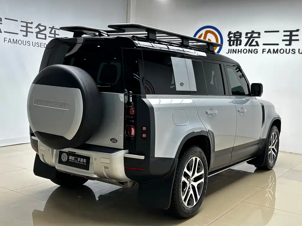 Land Rover Defender 2022 — фото 24