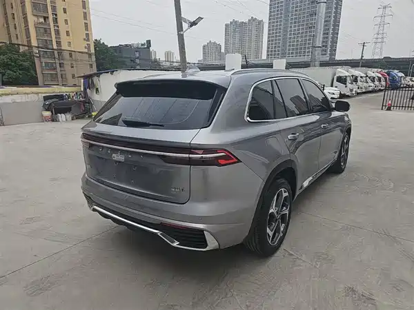 Geely Xingyue L 2024