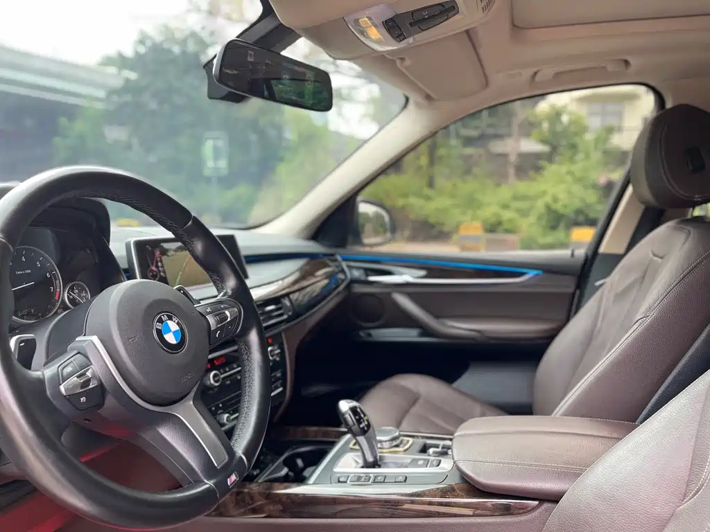 BMW X5 2016 — фото 14