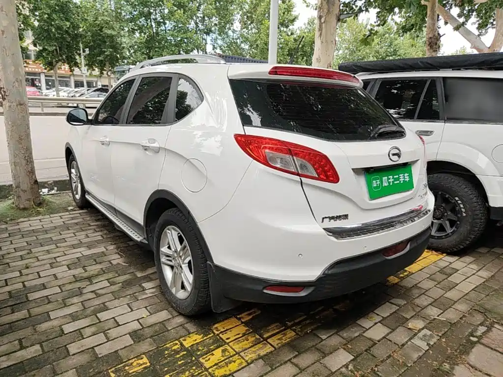 GAC Trumpchi GS5 2014 — фото 5