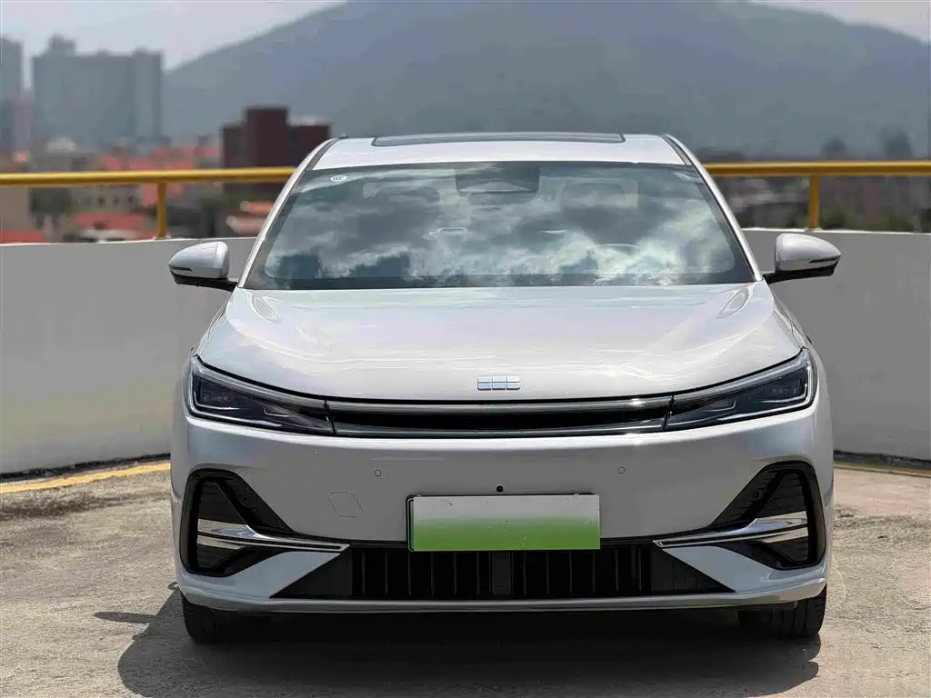 Geely Galaxy A7 EM 2025 — фото 2