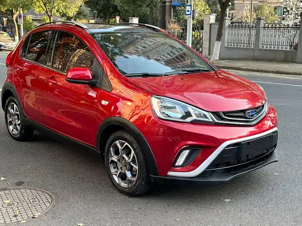 Geely Vision X1 2017