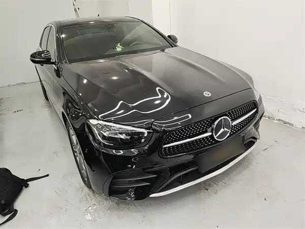 Mercedes-Benz E-Class 2021