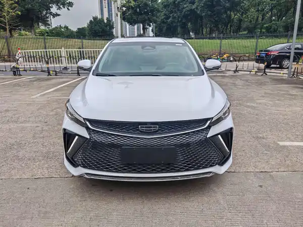 Geely Emgrand L 2023