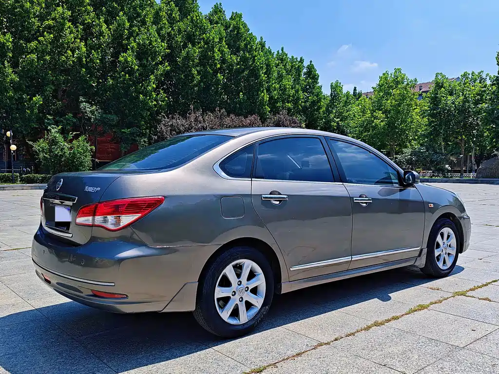 Nissan Sylphy 2011 — фото 19
