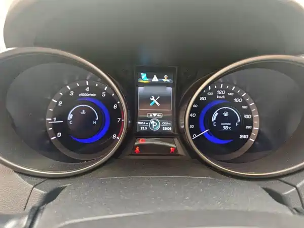 Changan CS75 2016