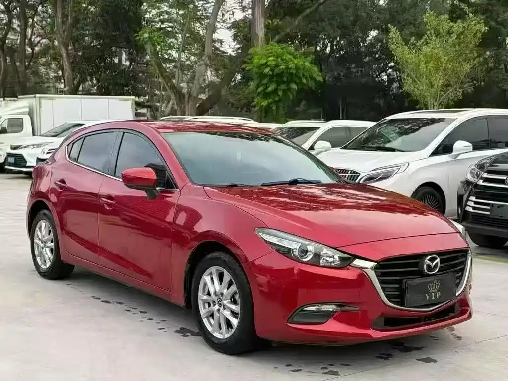 Mazda 3 Axela 2017 — фото 3