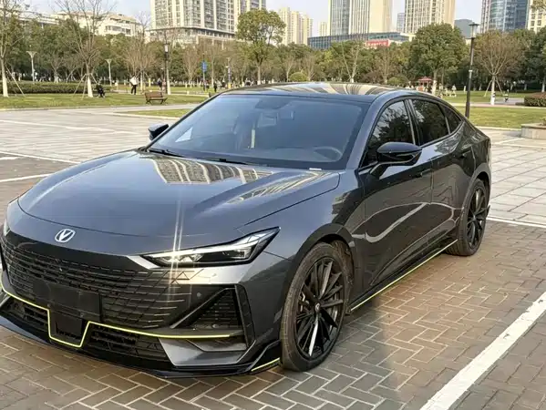 Changan UNI-V 2023