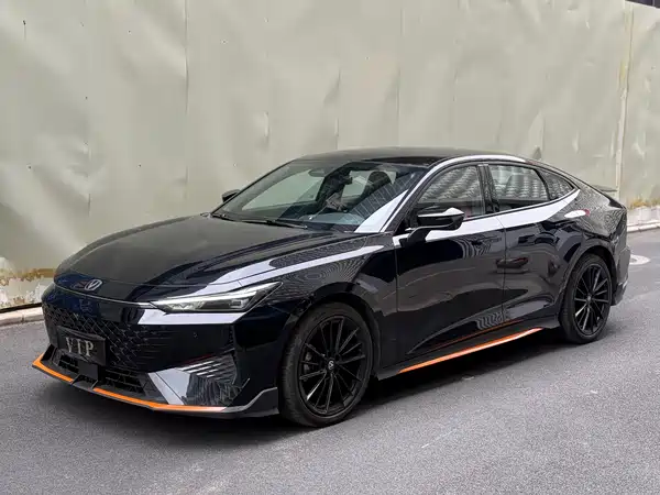 Changan UNI-V 2024
