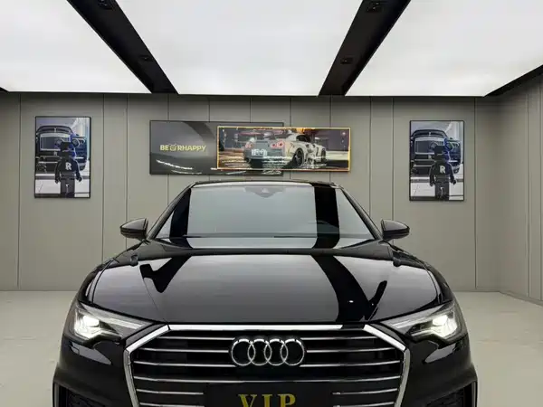 Audi A6L 2022