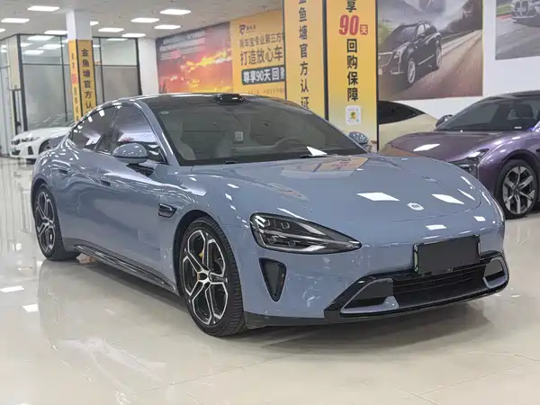Xiaomi SU7 2024