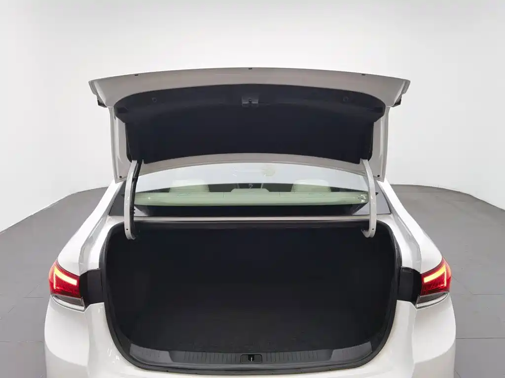 Buick Excelle GT 2020 — фото 16