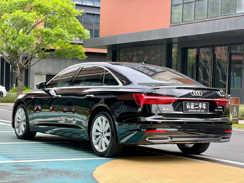 Audi A6L 2021 — фото 4