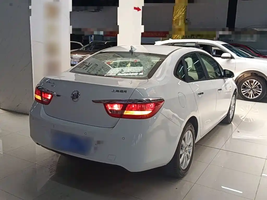 Buick Excelle 2015