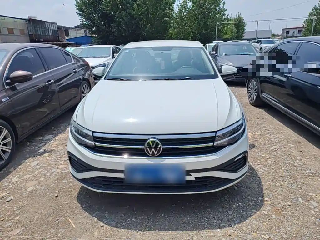 Volkswagen Bora 2024