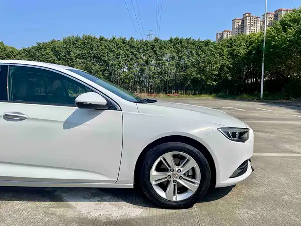 Buick Regal 2019