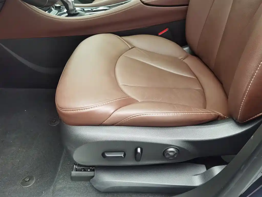Buick Envision Plus 2021 — фото 20