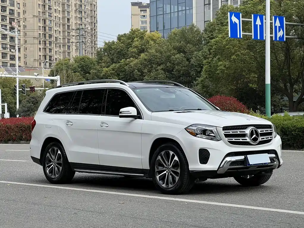 Mercedes-Benz GLS 2017 — фото 2