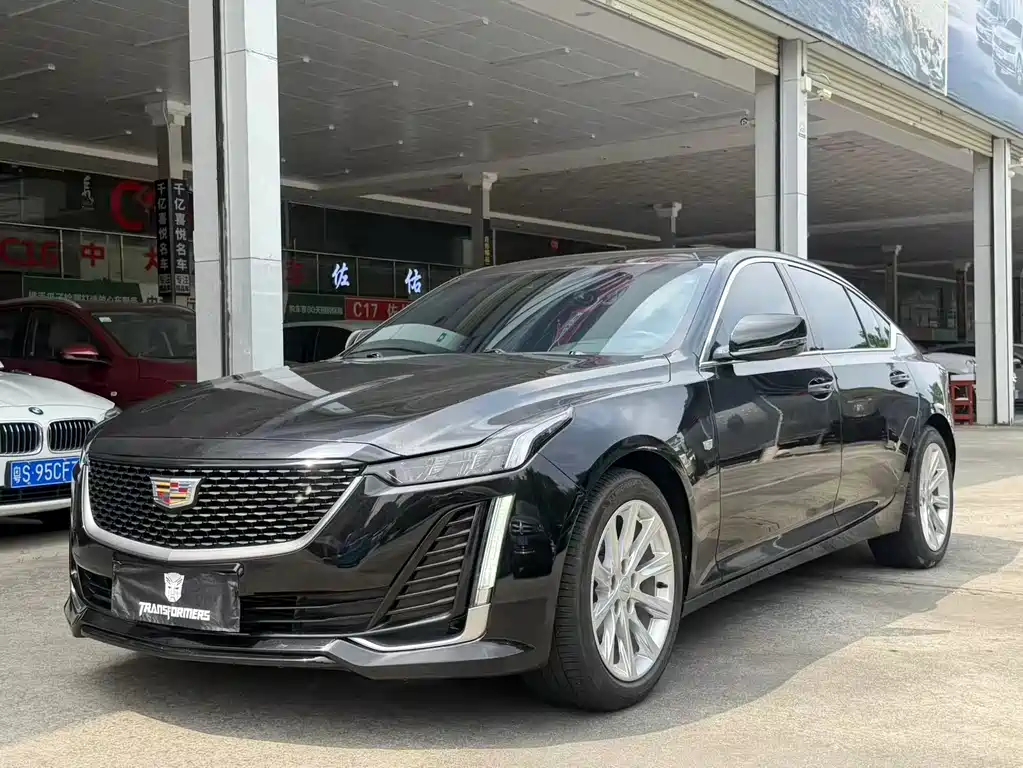 Cadillac CT5 2023 — фото 1