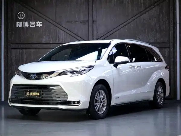 Toyota Sienna 2022