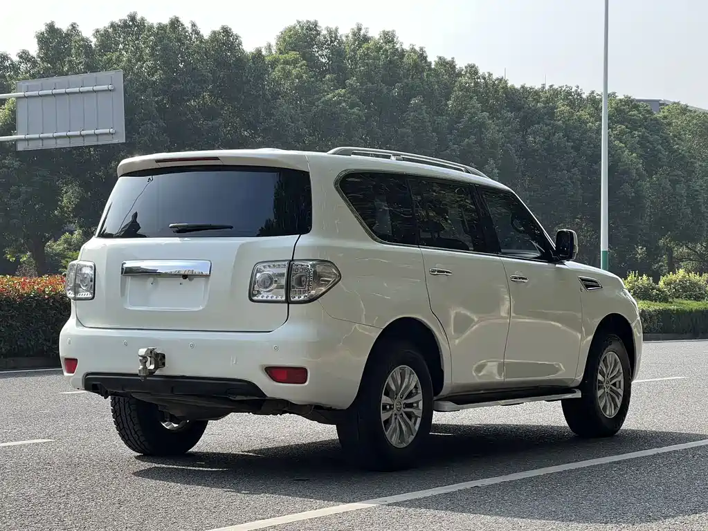 Nissan Patrol 2019 — фото 17