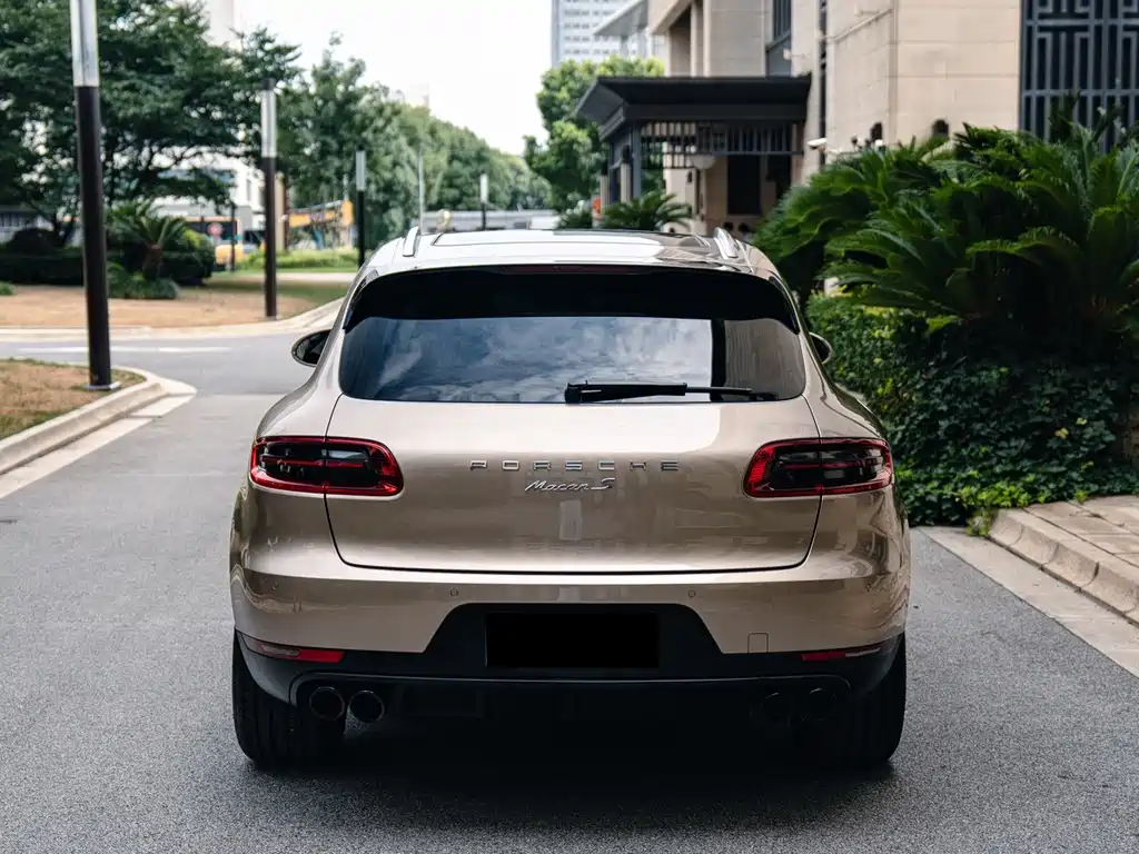 Porsche Macan 2017 — фото 3