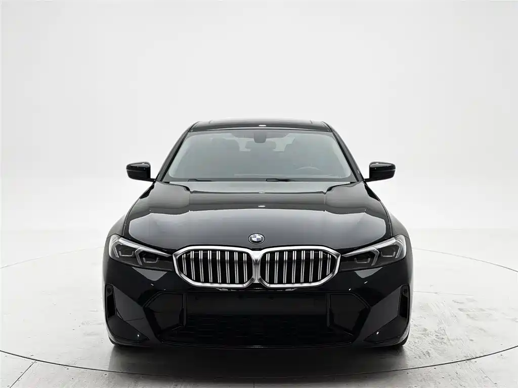 BMW 3 Series 2023 — фото 2