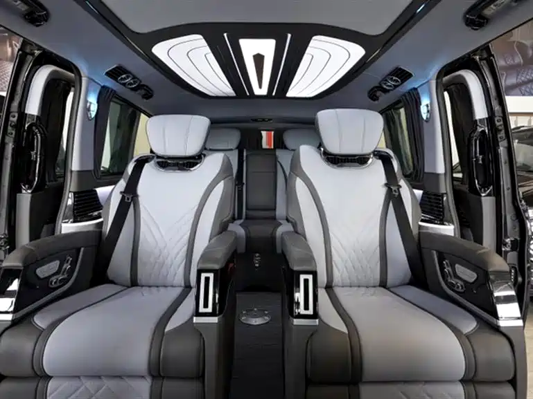 Mercedes-Benz Vito 2023 — фото 8
