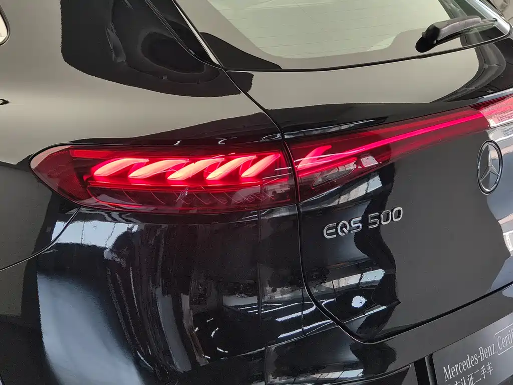 Mercedes-Benz EQS SUV 2026 — фото 20