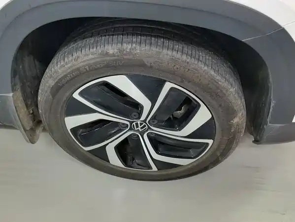 Volkswagen Tharu 2023