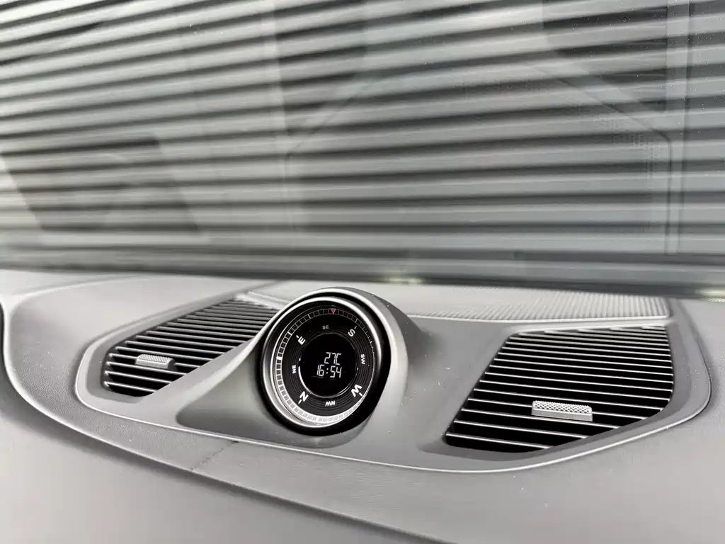 Porsche Cayenne 2024 — фото 14