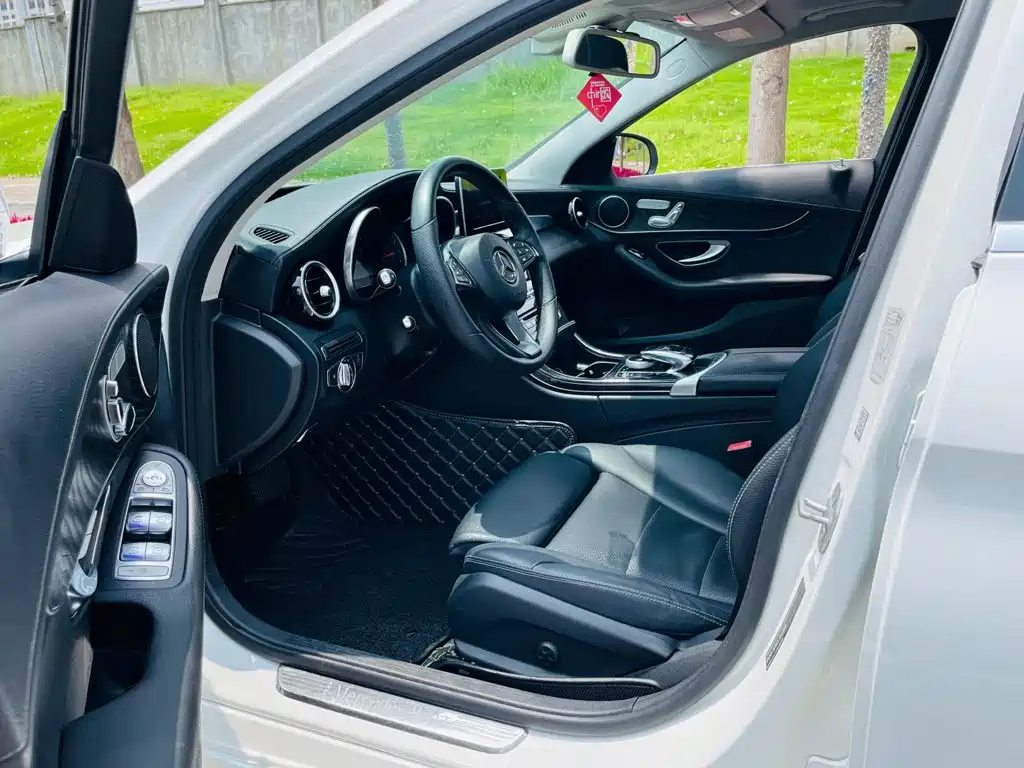 Mercedes-Benz C-Class 2016 — фото 8