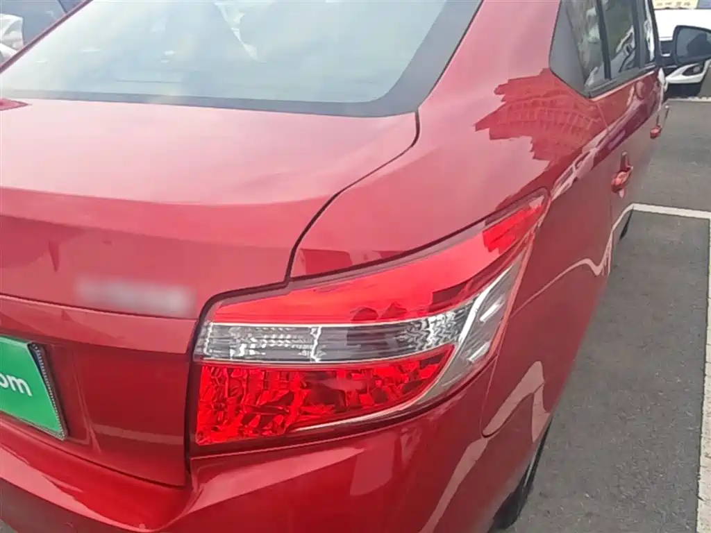Toyota Vios 2015 — фото 8