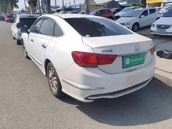 Honda Spirior 2015
