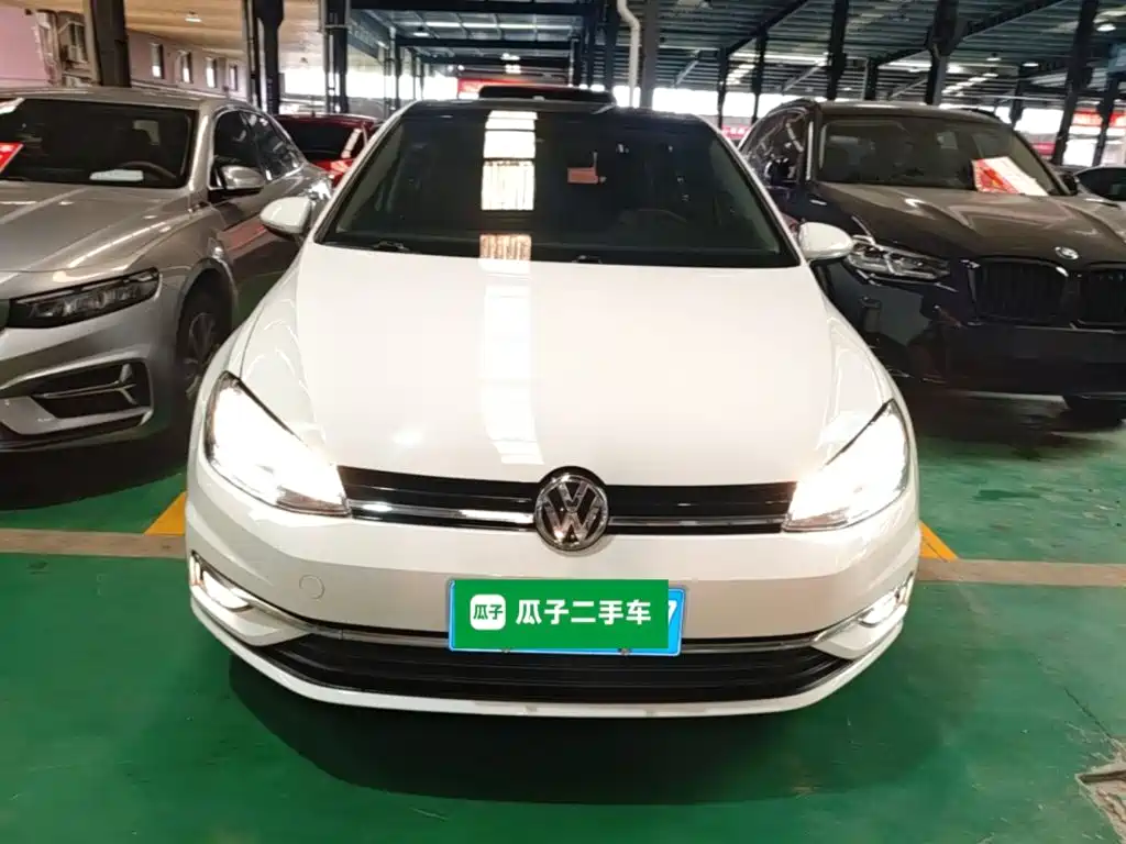 Volkswagen Golf 2020