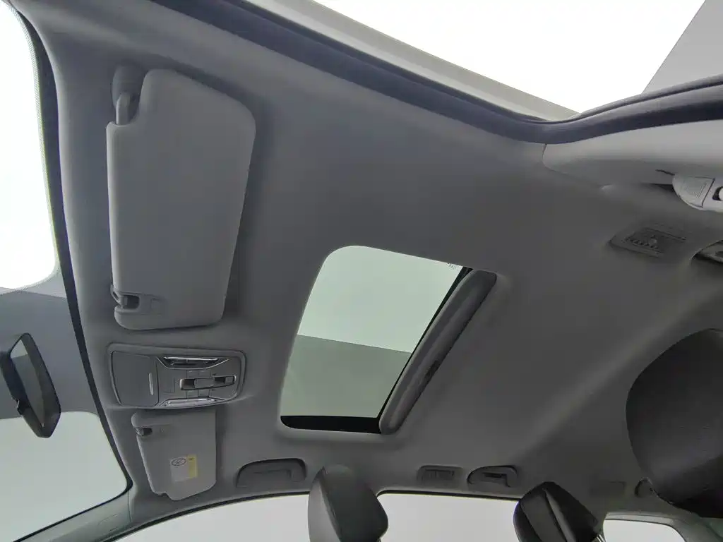 GAC Trumpchi M6 2019 — фото 14