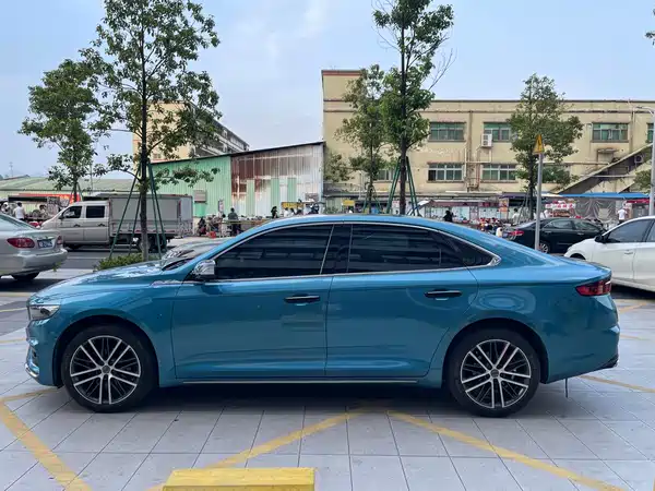Geely Xingrui 2021