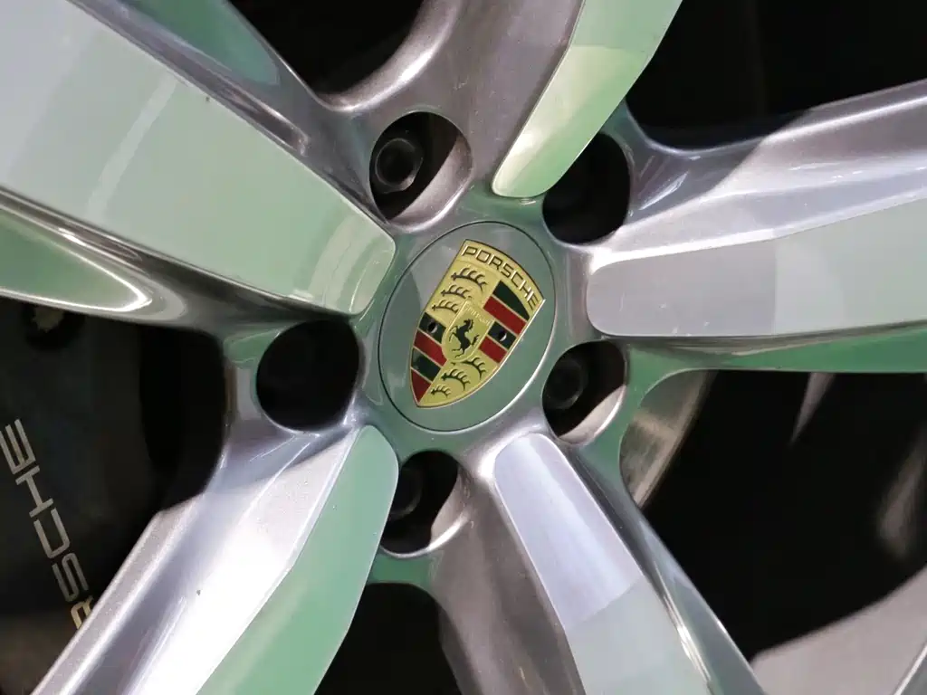 Porsche Macan 2023 — фото 15