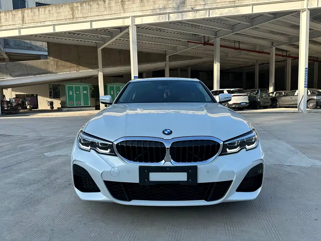 BMW 3 Series 2021