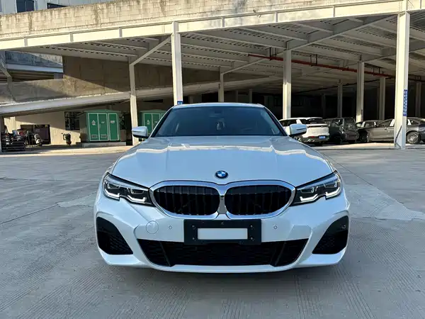 BMW 3 Series 2021