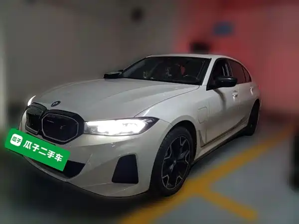 BMW i3 2023