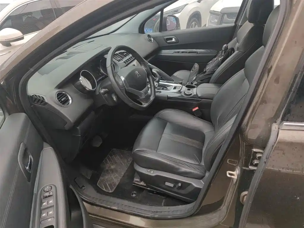 Peugeot 3008 2015 — фото 15