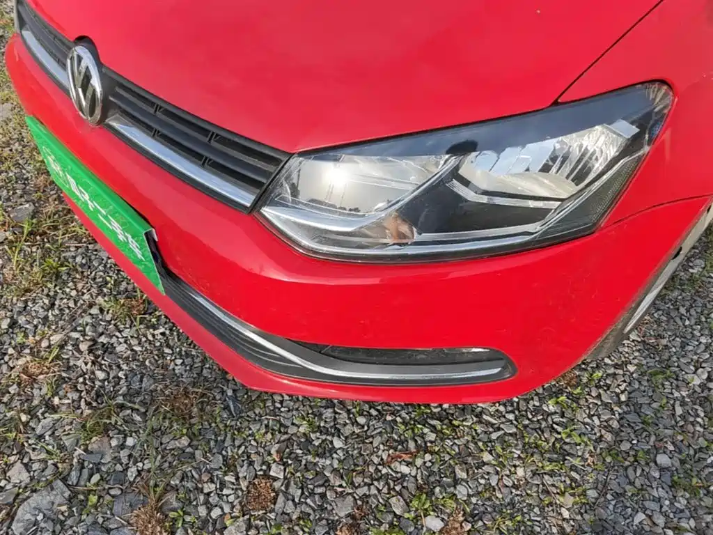 Volkswagen Polo 2018 — фото 24