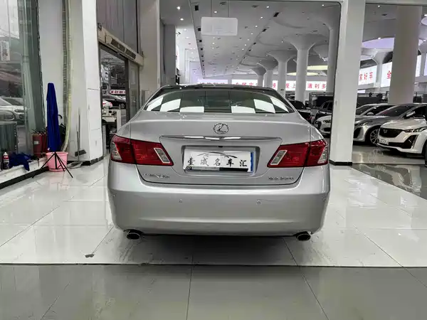 Lexus ES 2009