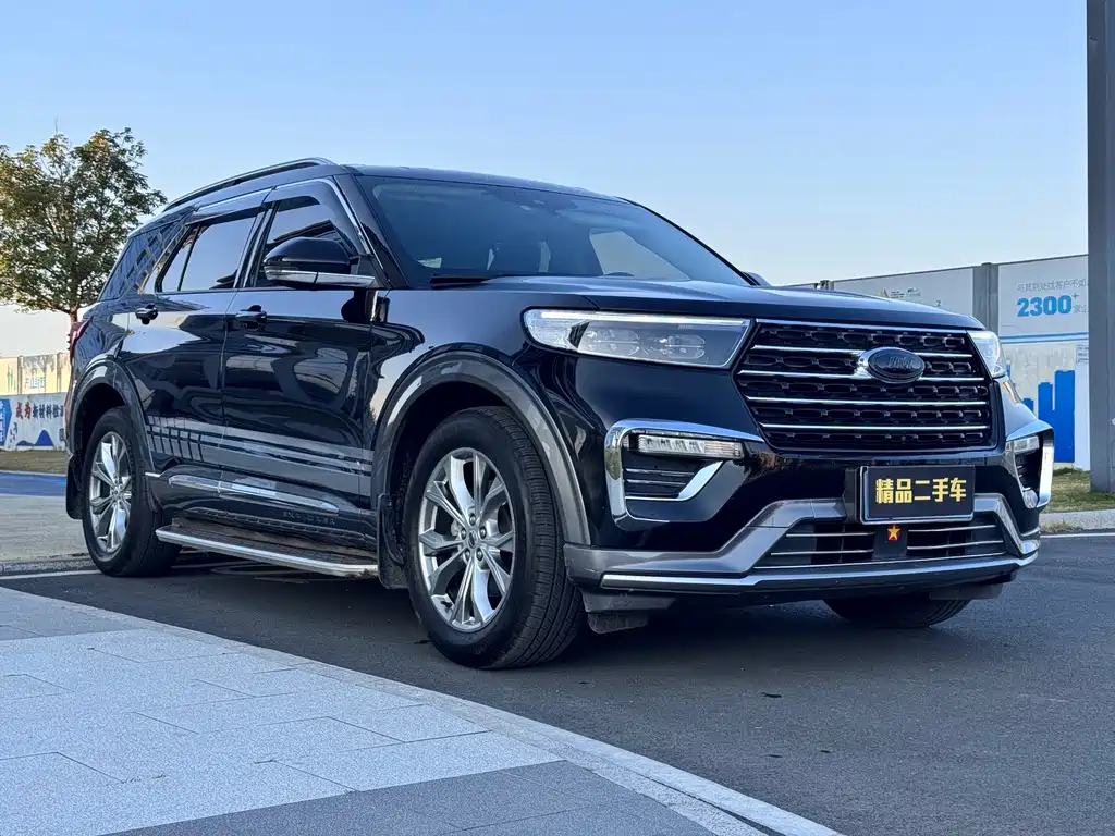 Ford Explorer 2022 — фото 3