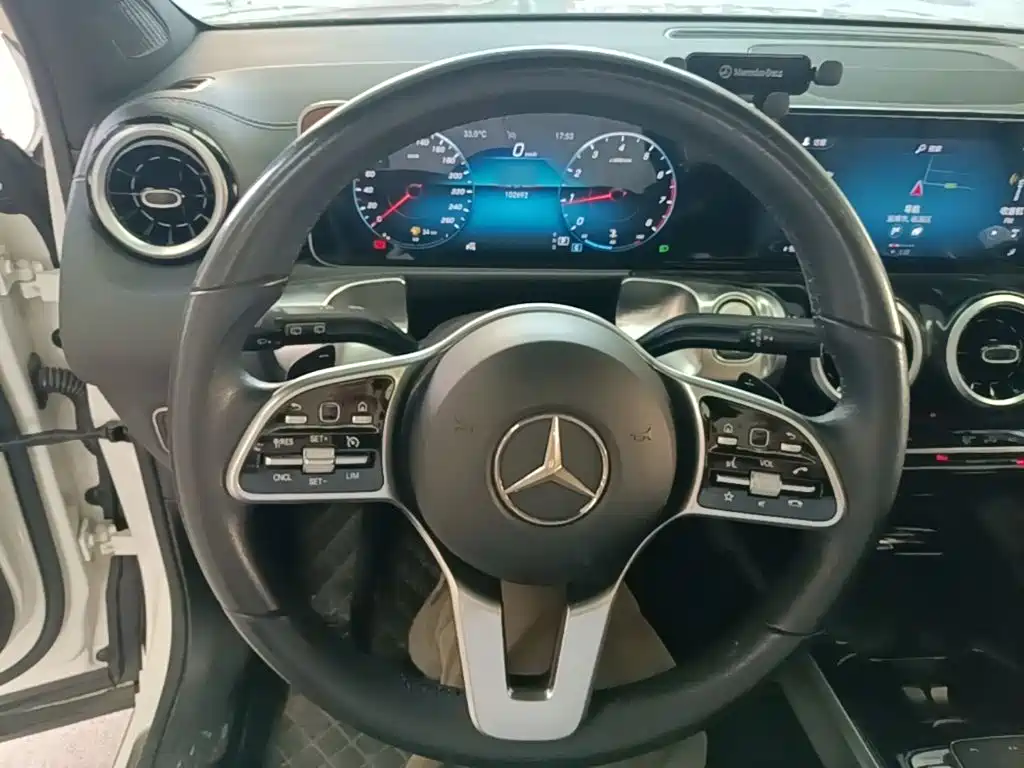 Mercedes-Benz GLB 2020 — фото 11