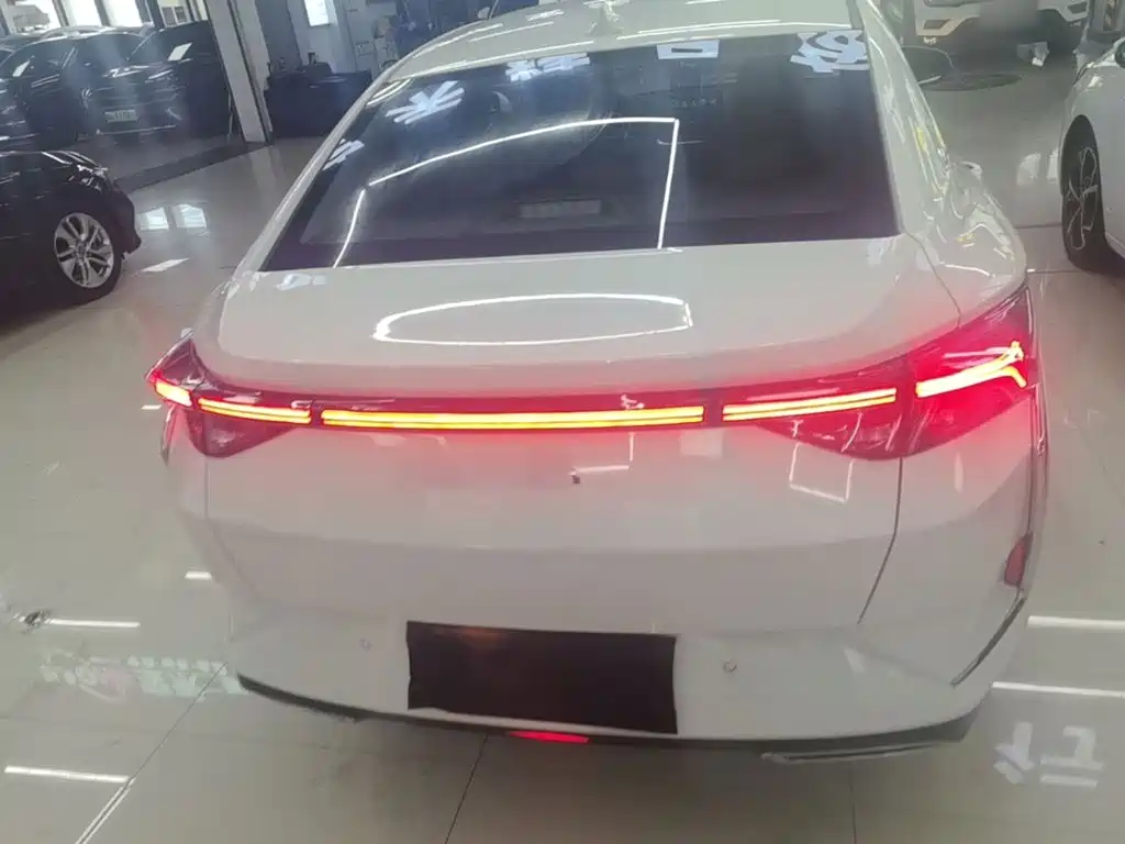Dongfeng Yixuan 2021