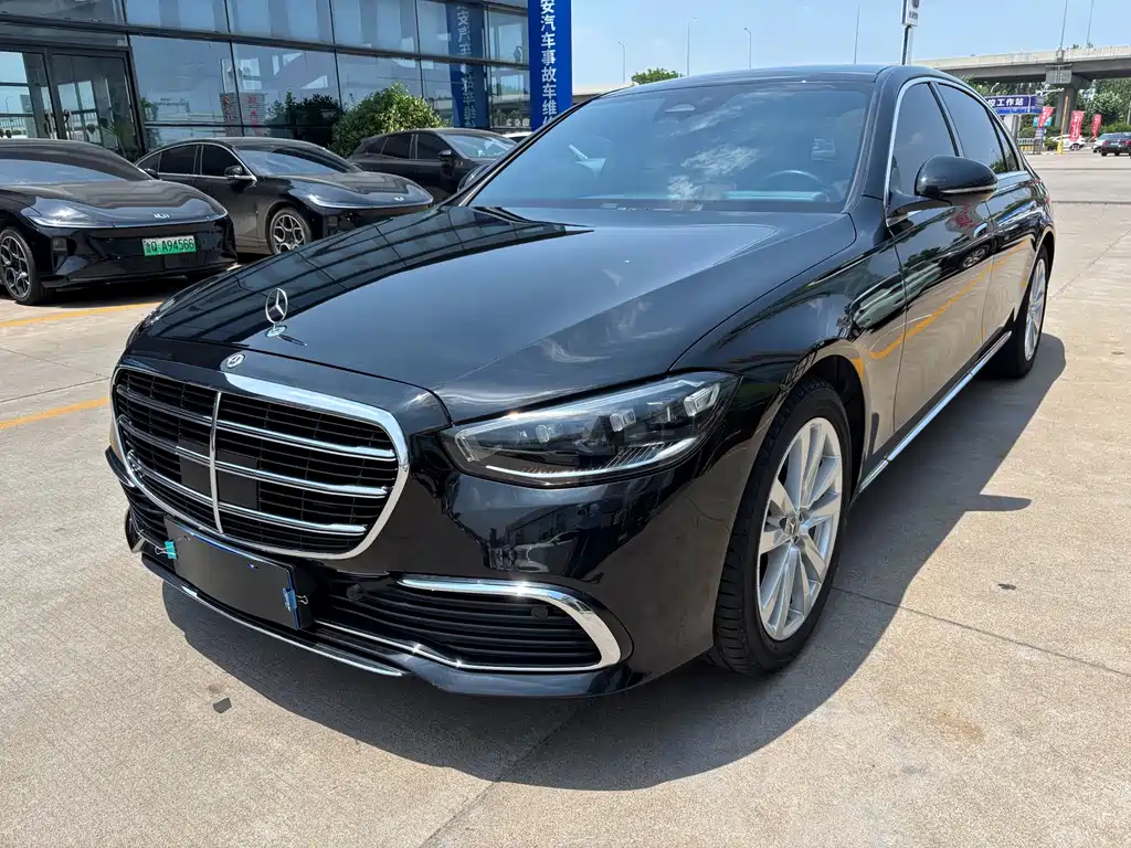 Mercedes-Benz S-Class 2022