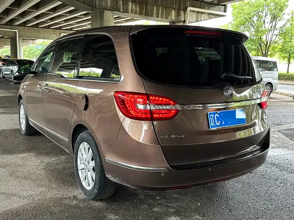 Buick GL8 2019